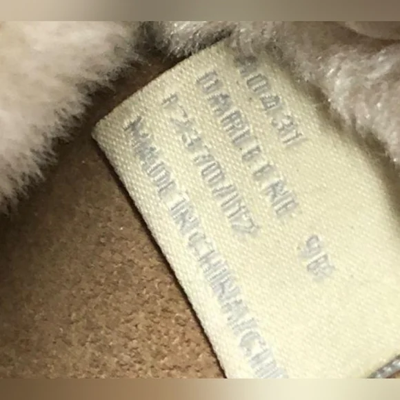 Coach Women's Darlene Tan/Gold Suede Signature Slide Slippers Size 9 NWOT - Picture 8 of 11